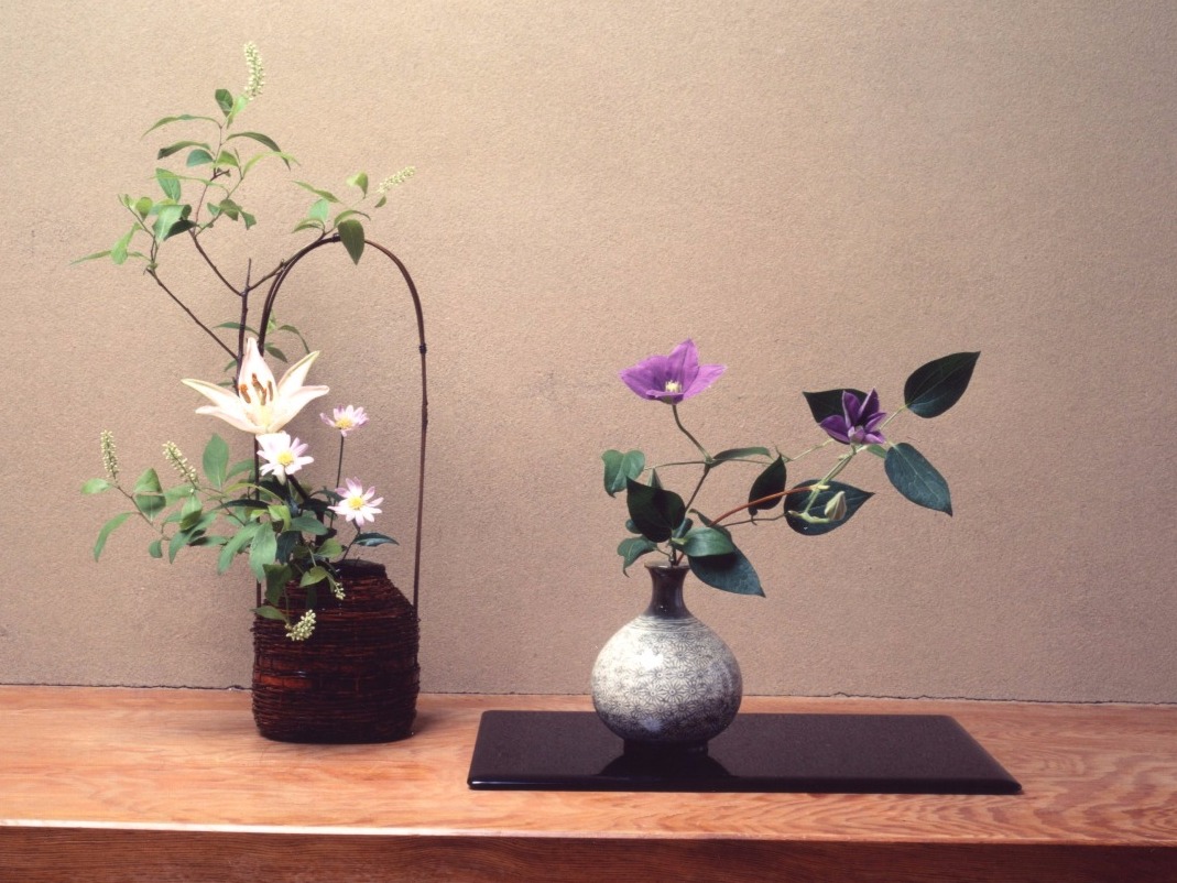 百合と鉄線の水墨花